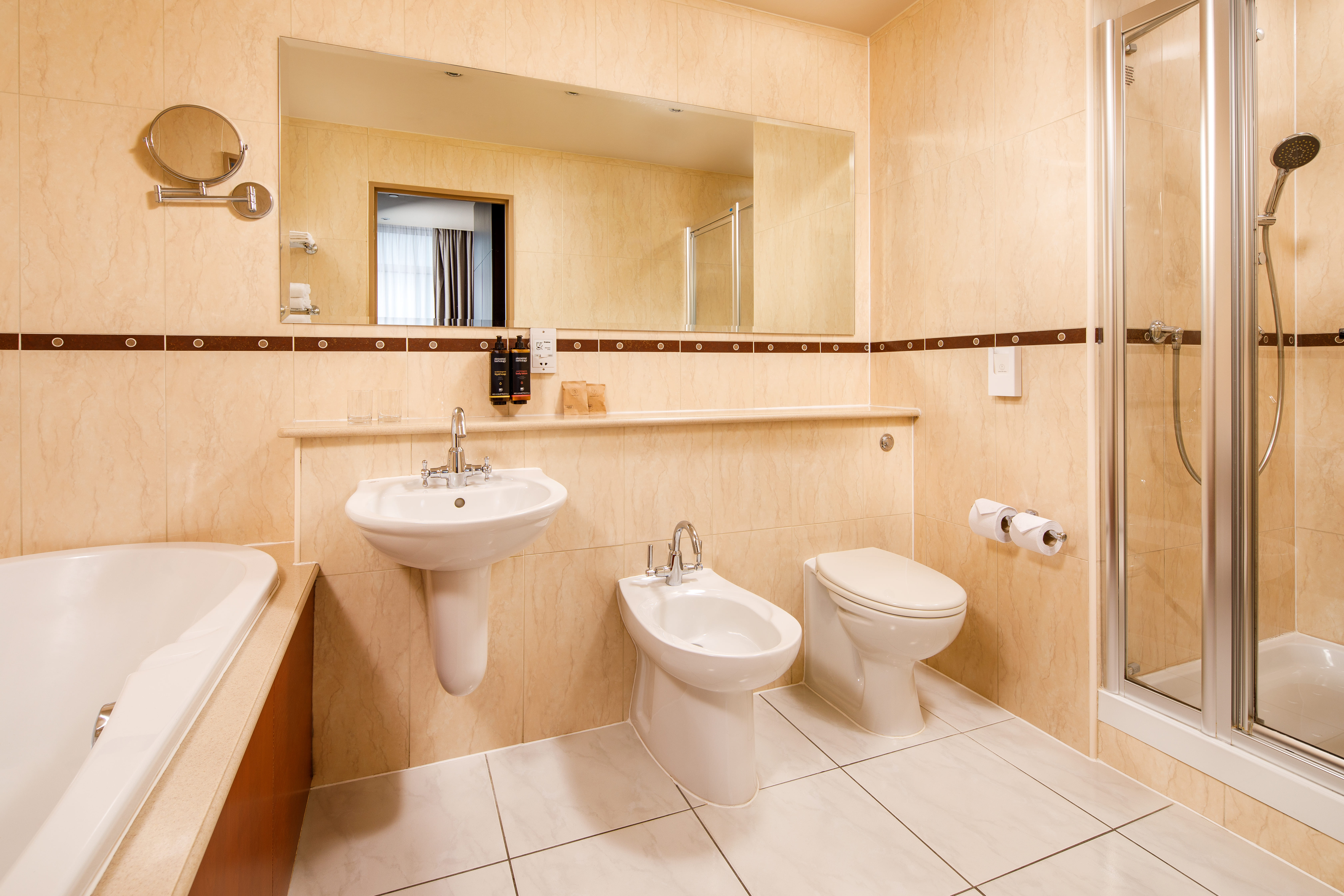 Luxurious Suite